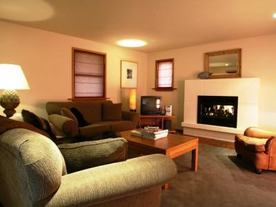 Whitestone Cottages Windwhistle Bagian luar foto