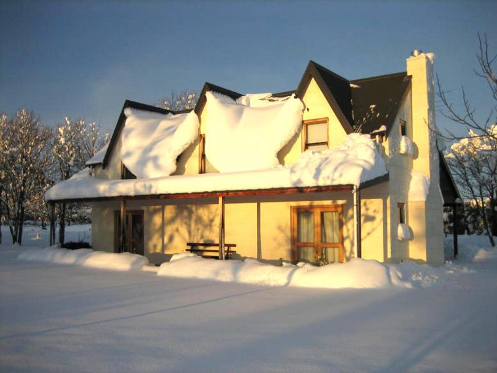 Whitestone Cottages Windwhistle Bagian luar foto